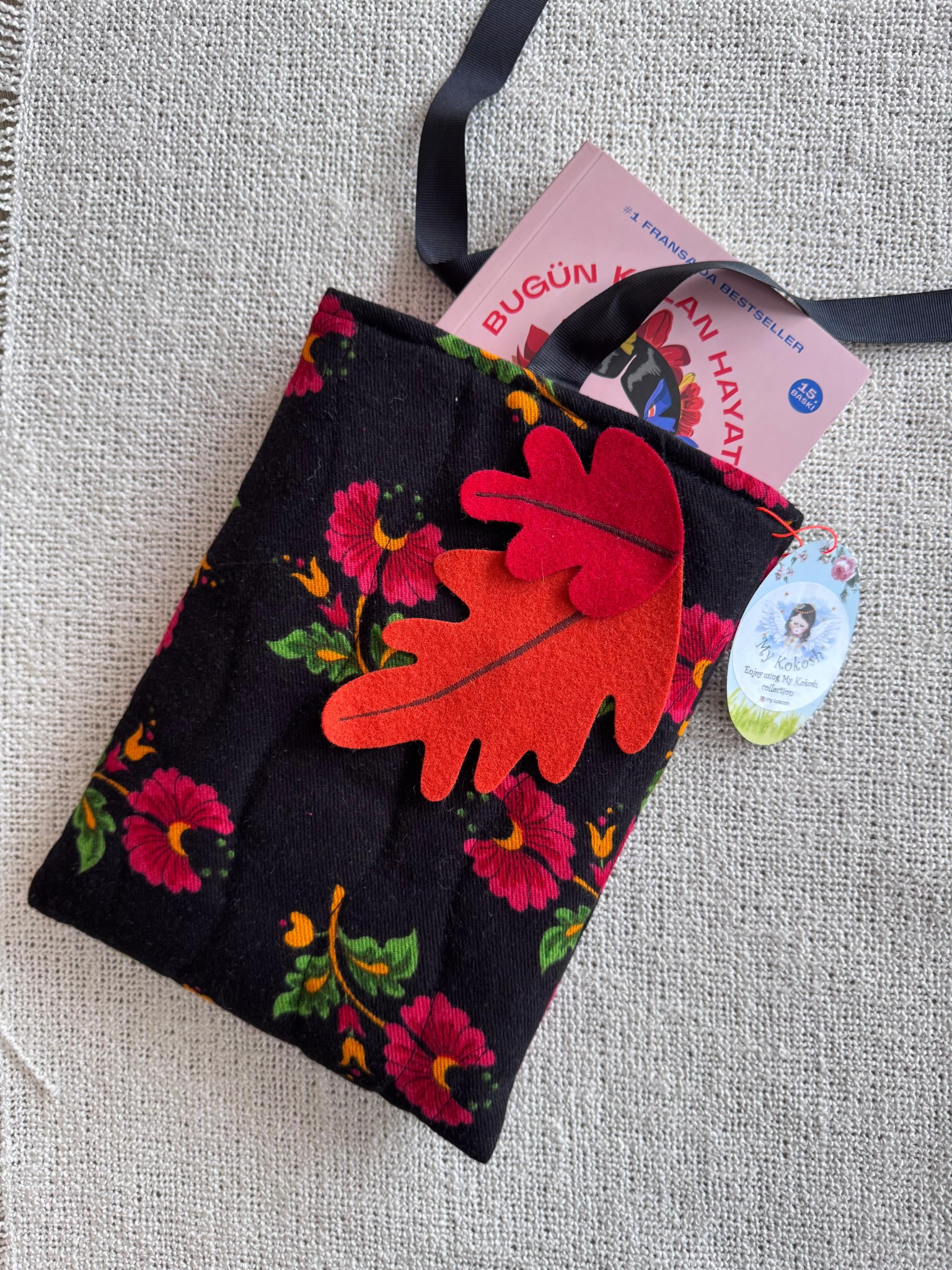 Калъф за книга с есенни листа