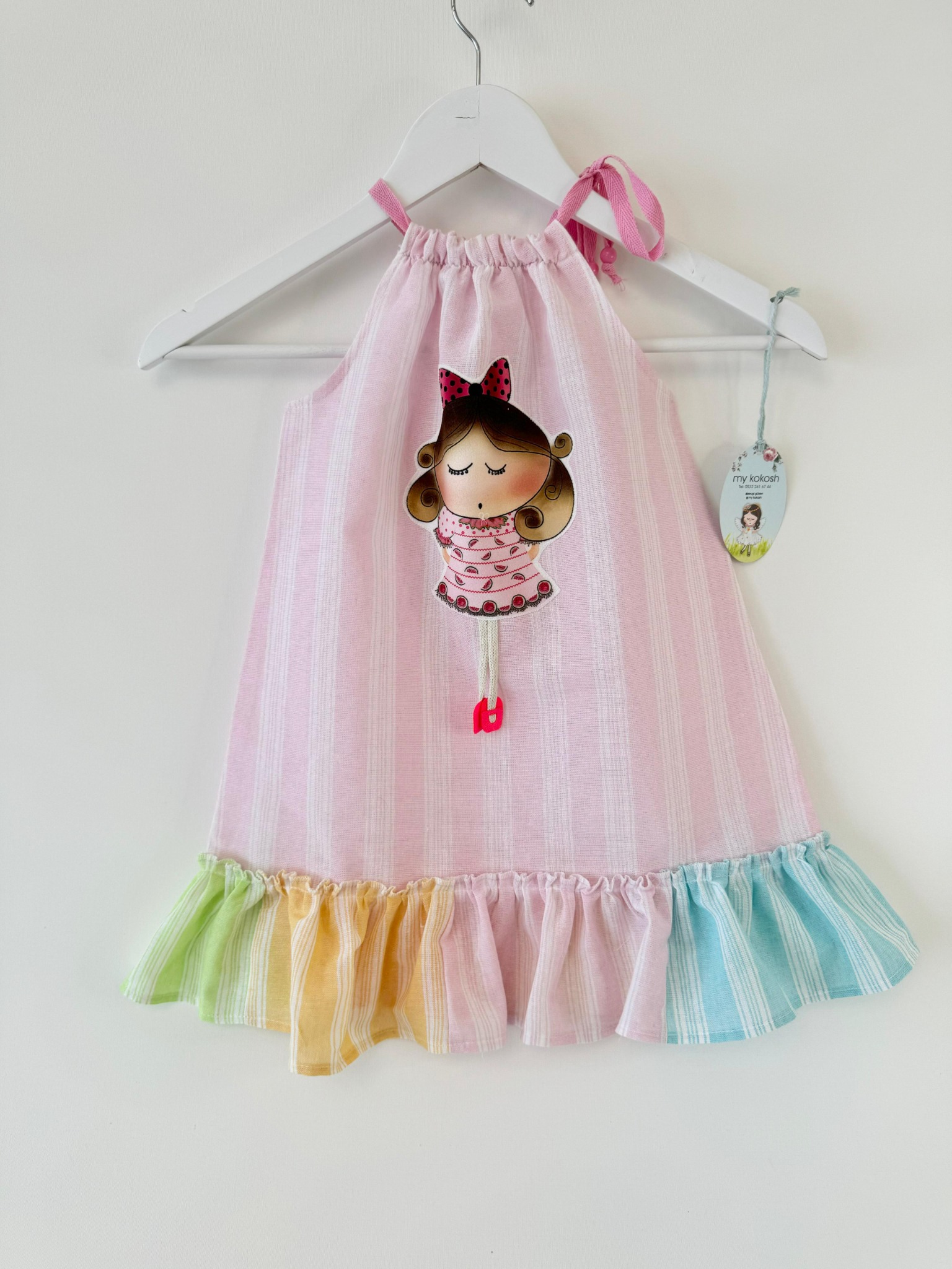 Рокля с кукличка отпред